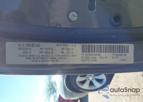 2018 Dodge Challenger Sxt z USA, uszkodzony, nr VIN 2C3CDZAG9JH310831